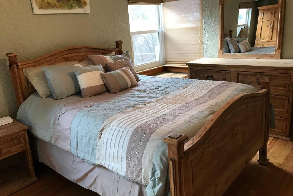 Charming Remodeled Golf Course Area Home Colorado Springs Eksteriør bilde